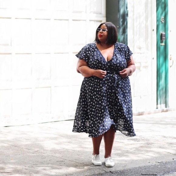 Lane Bryant Dresses & Skirts - Lane Bryant Floral Navy Faux Wrap Dress Belted Ruffle Trim 26